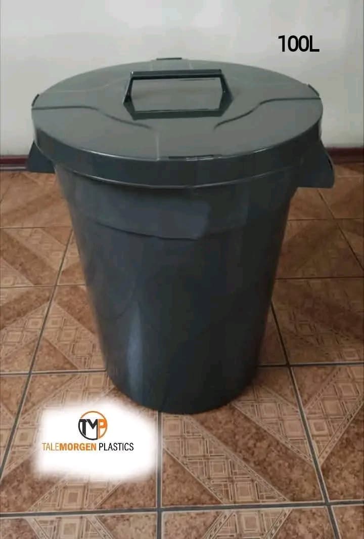 100L Black Heavy Duty Bin